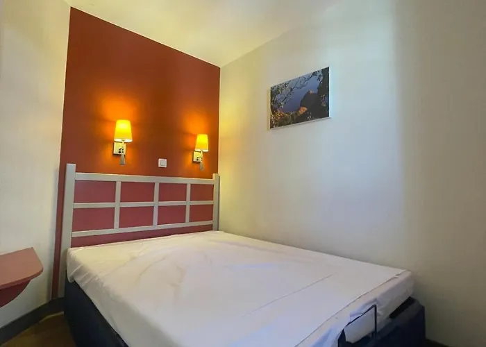 Raphael - Cap Esterel- 5 Couchages- Parking Couvert