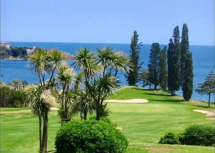 Apartment Raphael - Cap Esterel- 5 Couchages- Parking Couvert Saint-Raphaël