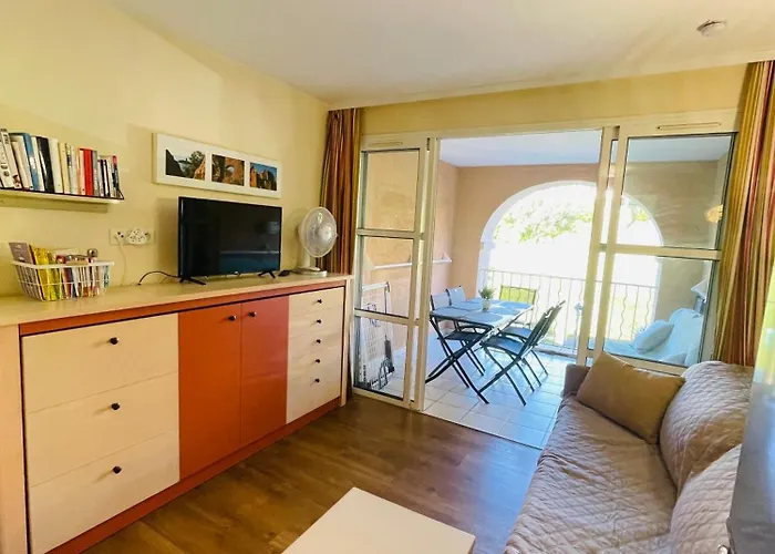 Raphael - Cap Esterel- 5 Couchages- Parking Couvert Apartment