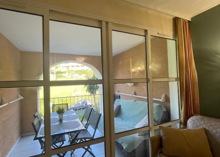 Apartamento Raphael - Cap Esterel- 5 Couchages- Parking Couvert *